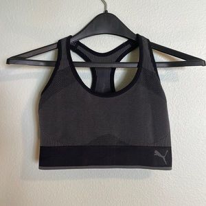 Puma workout sports bra size S/M